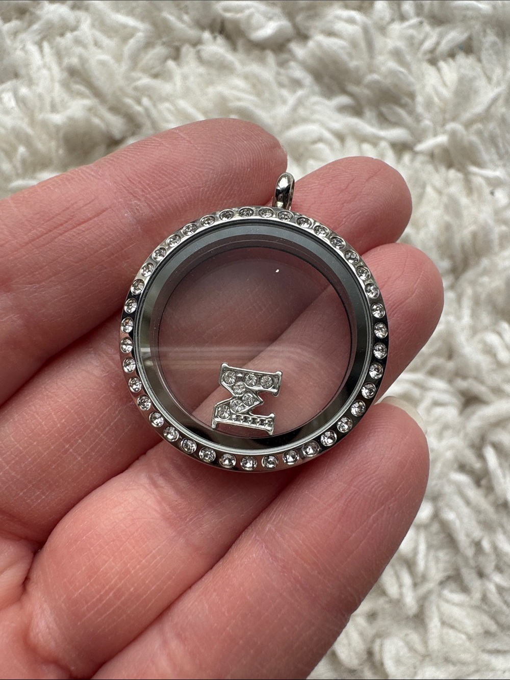 Origami Owl Floating Rhinestone Locket